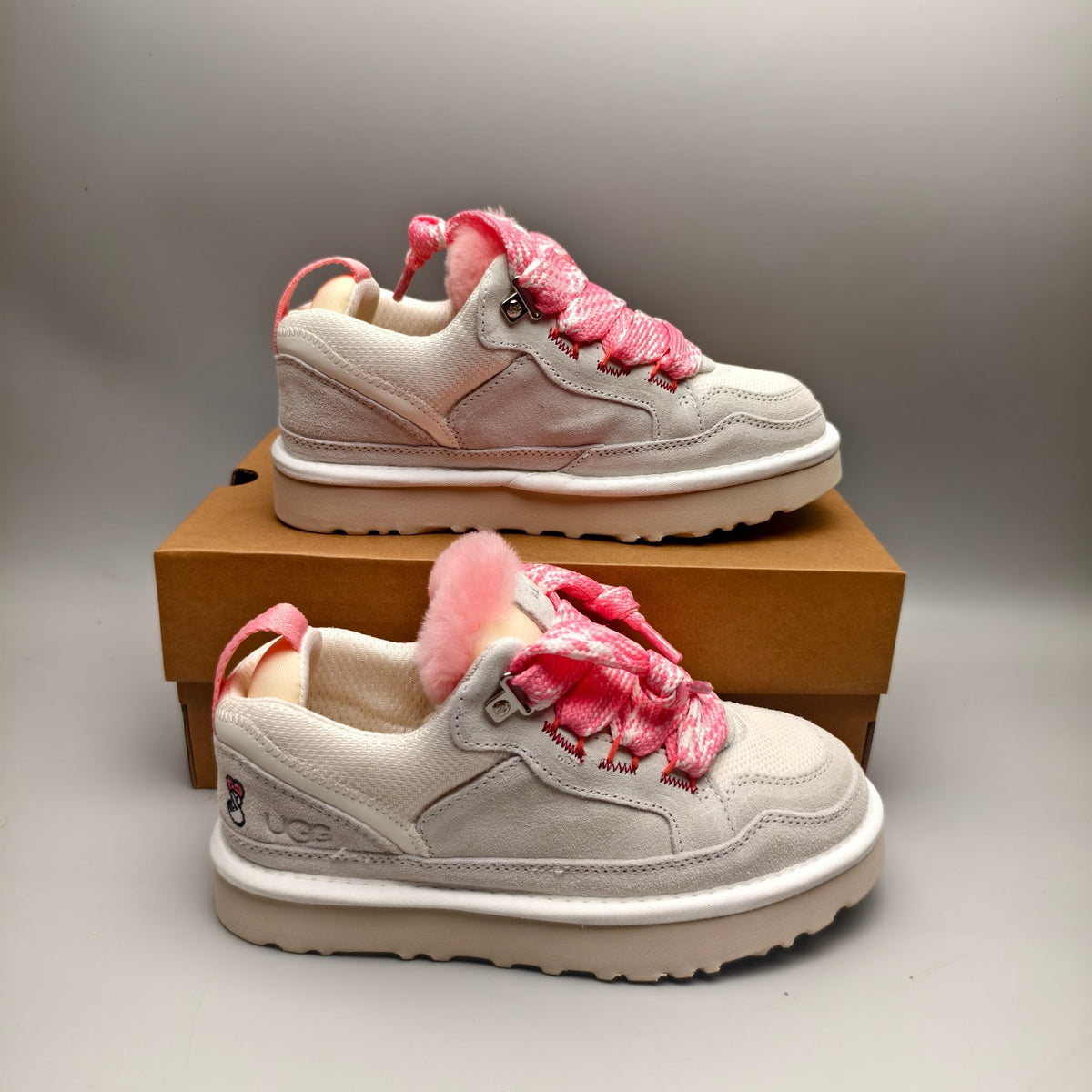 Unisex Mesh Casual Sneakers in White – 4032 / 2170