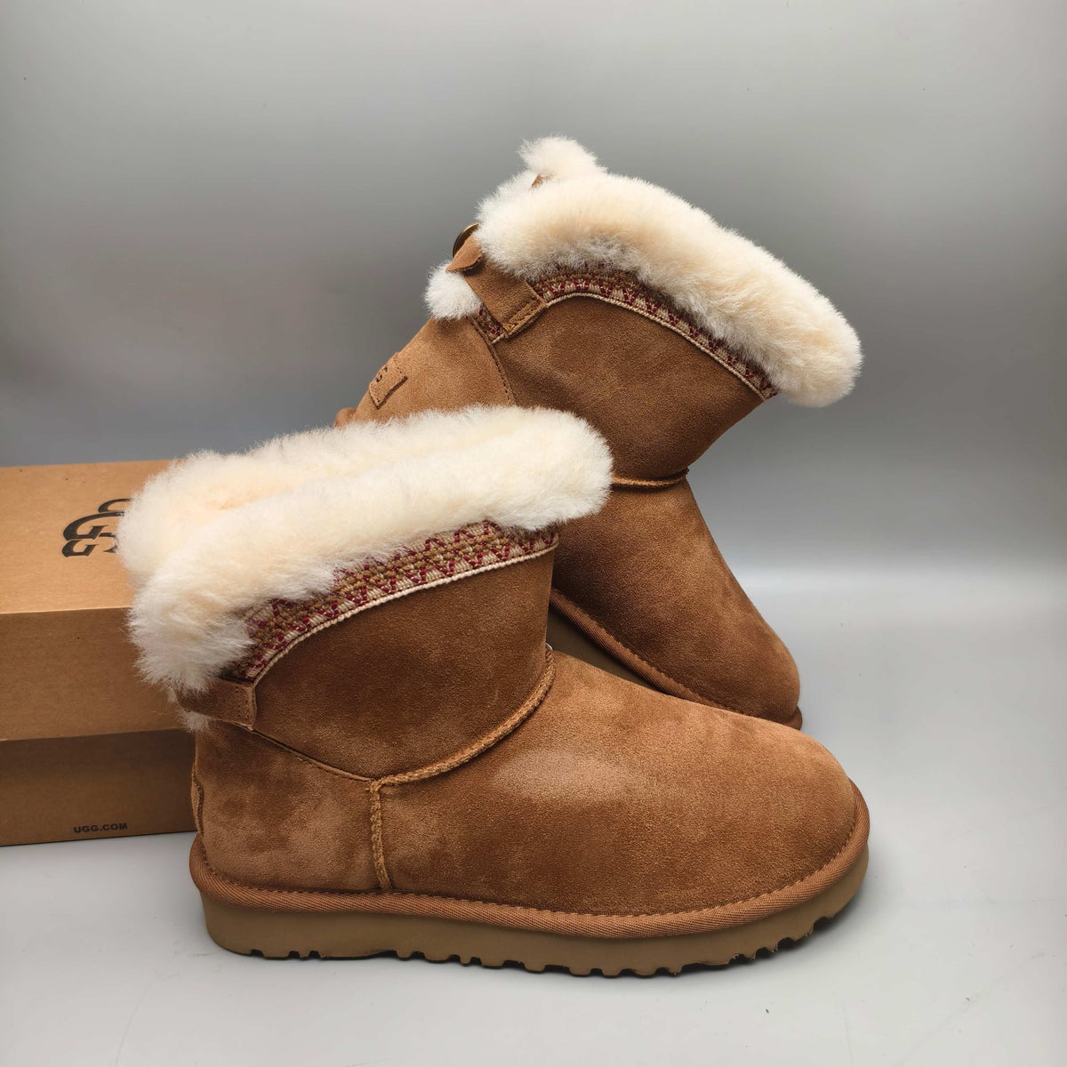 Chestnut Folk-Inspired Back-Strap Shoes – 4517