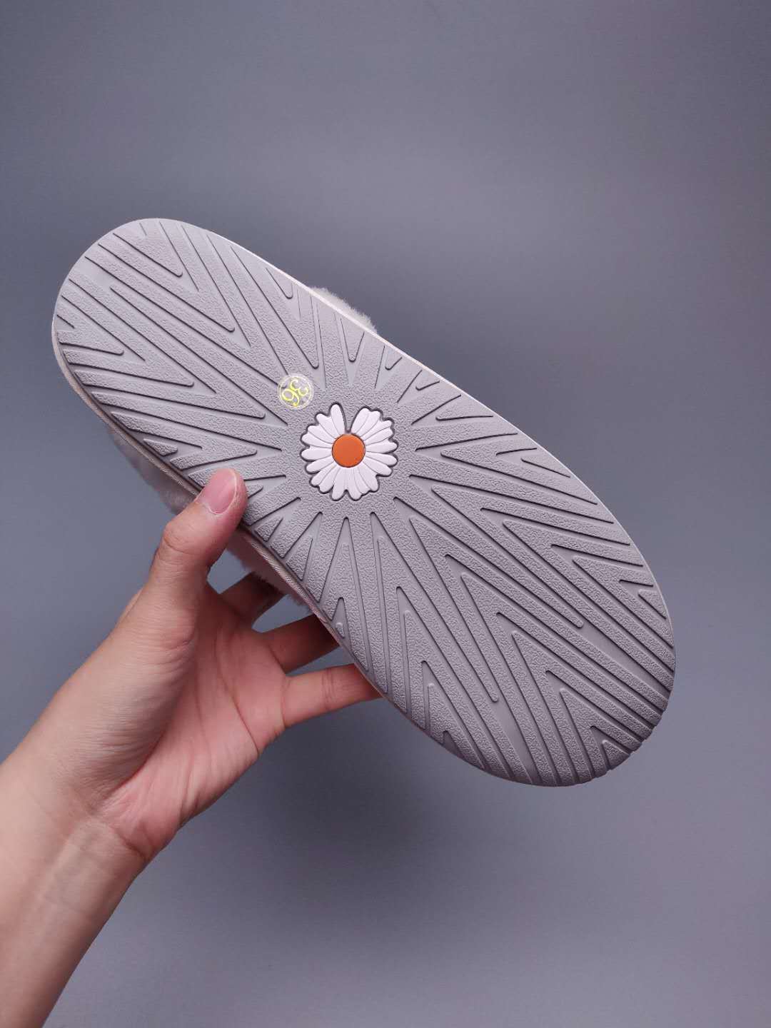 Daisy Chain & Ribbon Footwear – Milkshake White | 7888