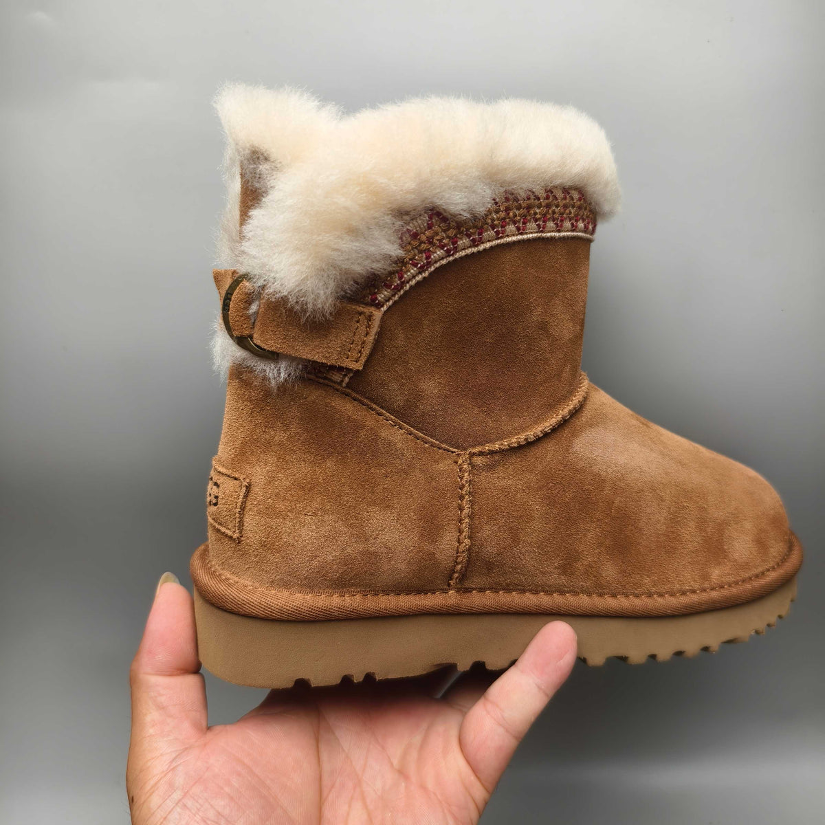 Chestnut Folk-Inspired Back-Strap Shoes – 4517