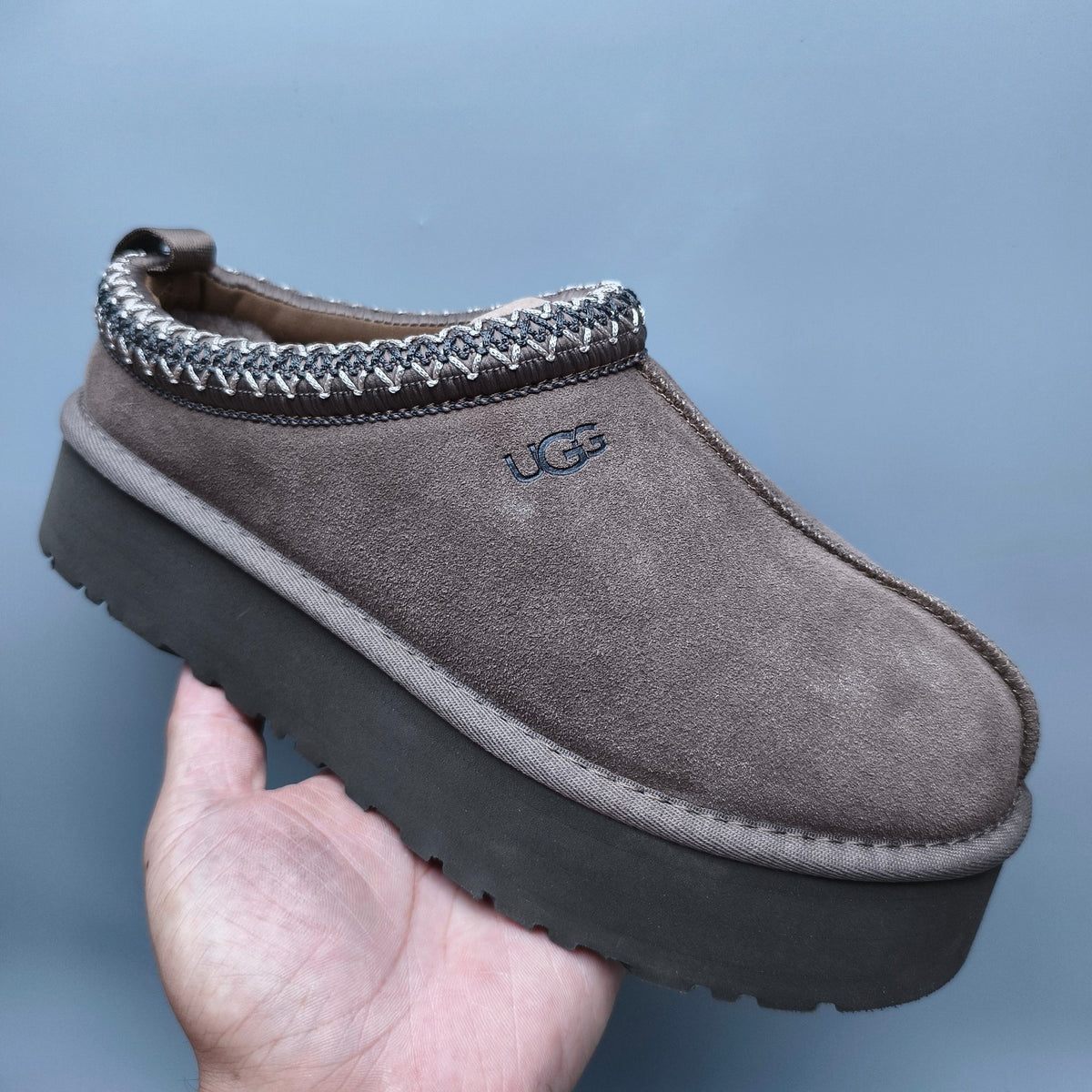 Walnut Folk-Inspired Platform Casual Shoes | 2553 / 2130