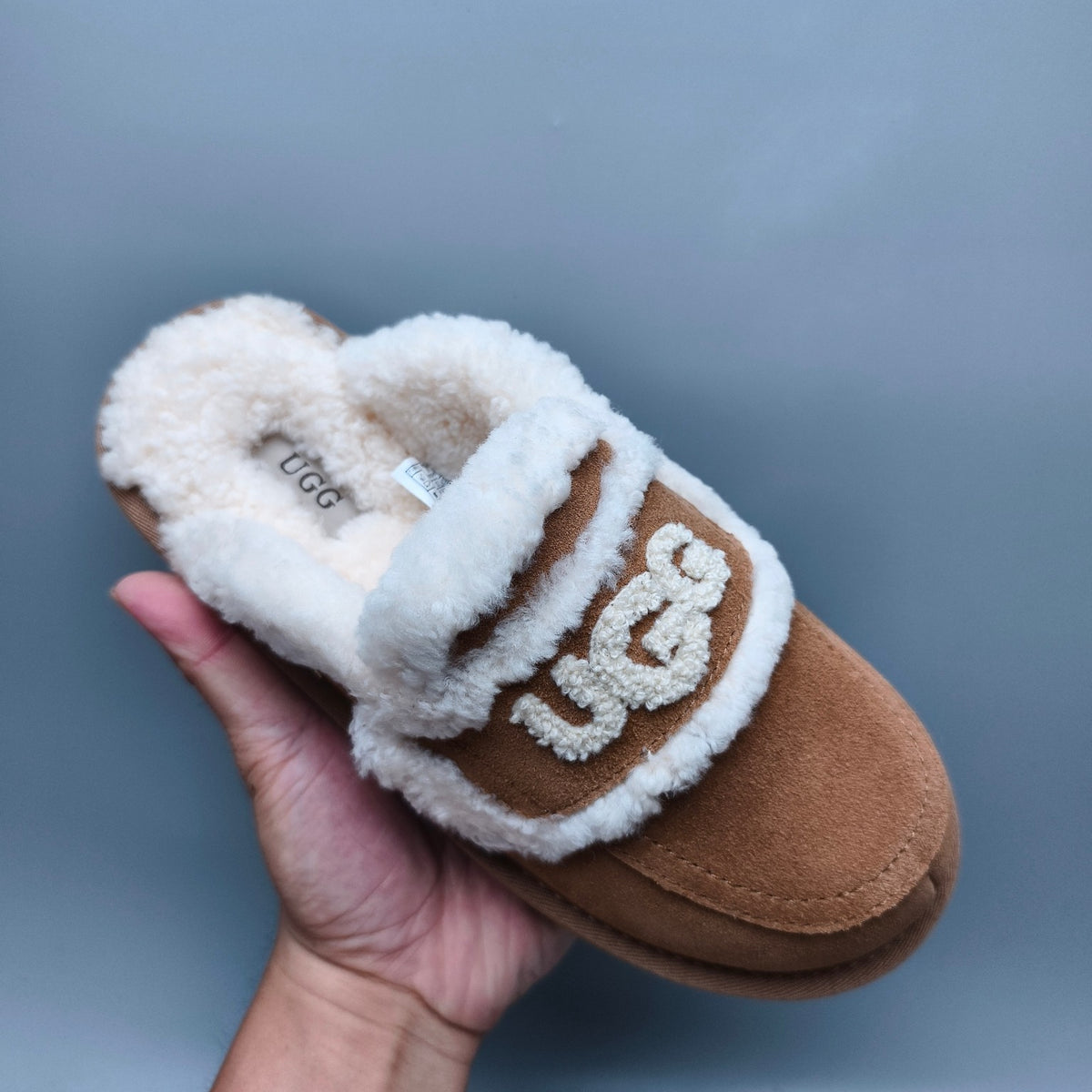 Chestnut Curly Plush Slippers with Oversized Logo | 1206