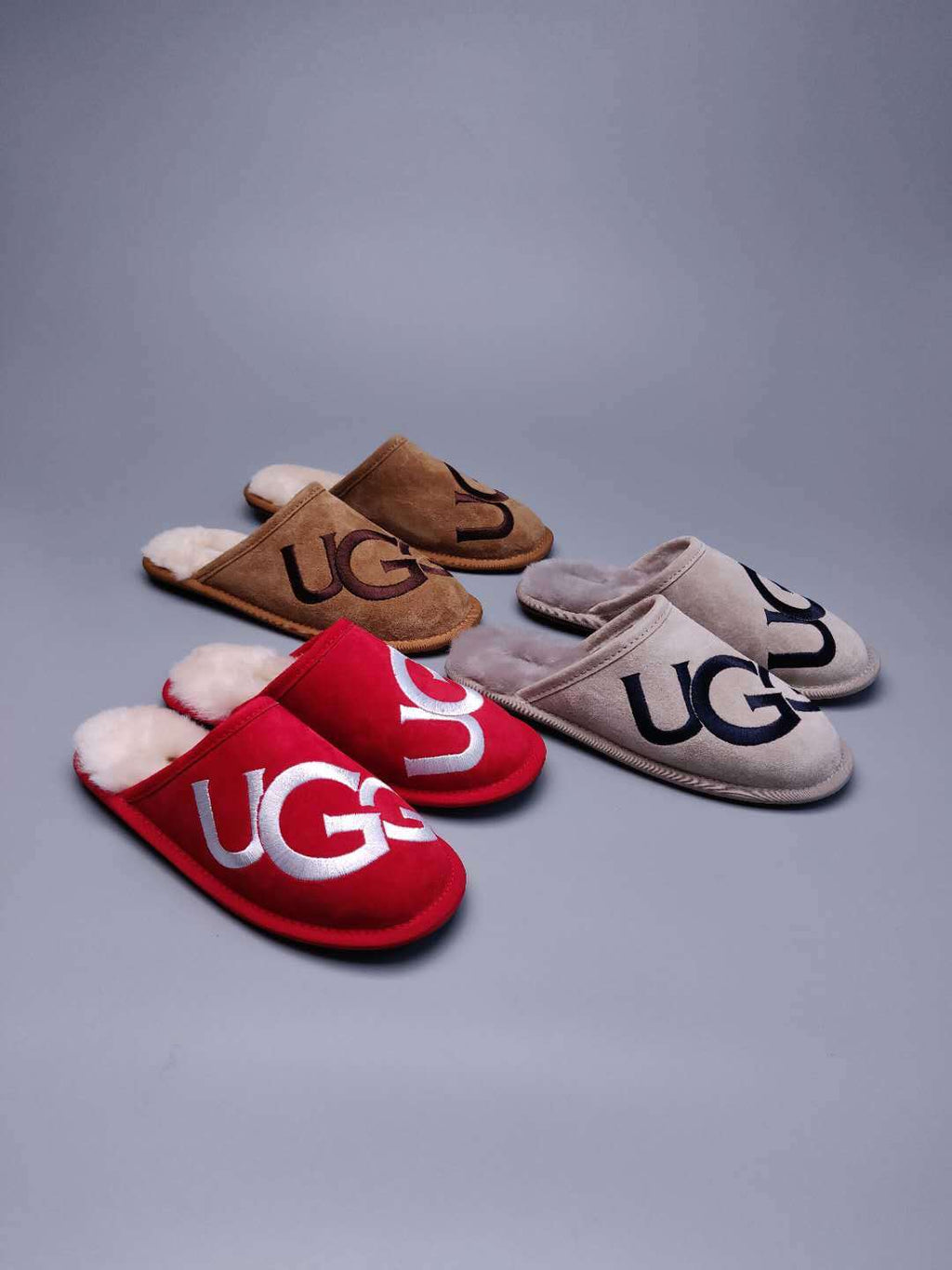 Chestnut Indoor Slippers with Oversized G Detail | 2593
