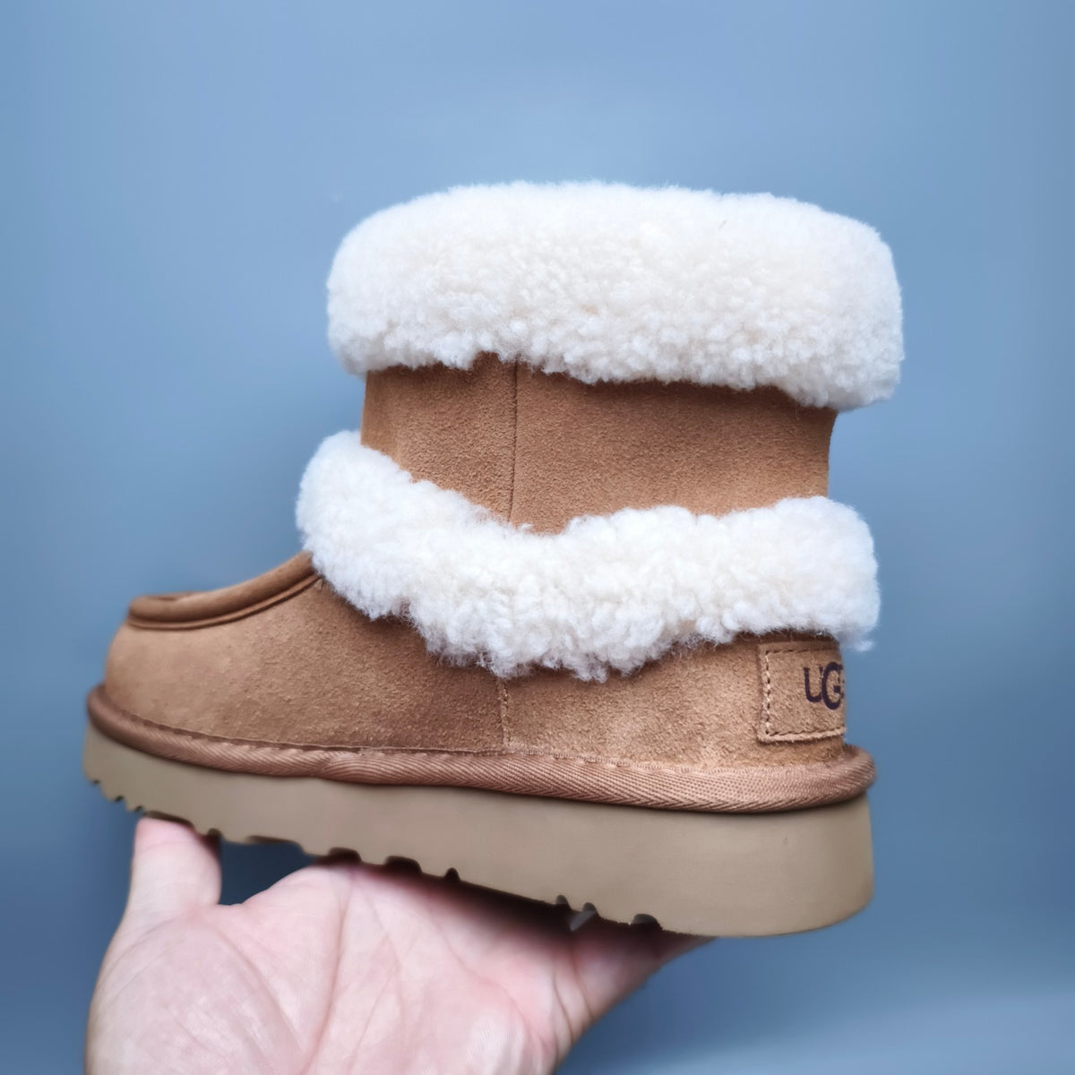 Chestnut Curly-Texture Statement Logo Mid-Top Boots – 5410