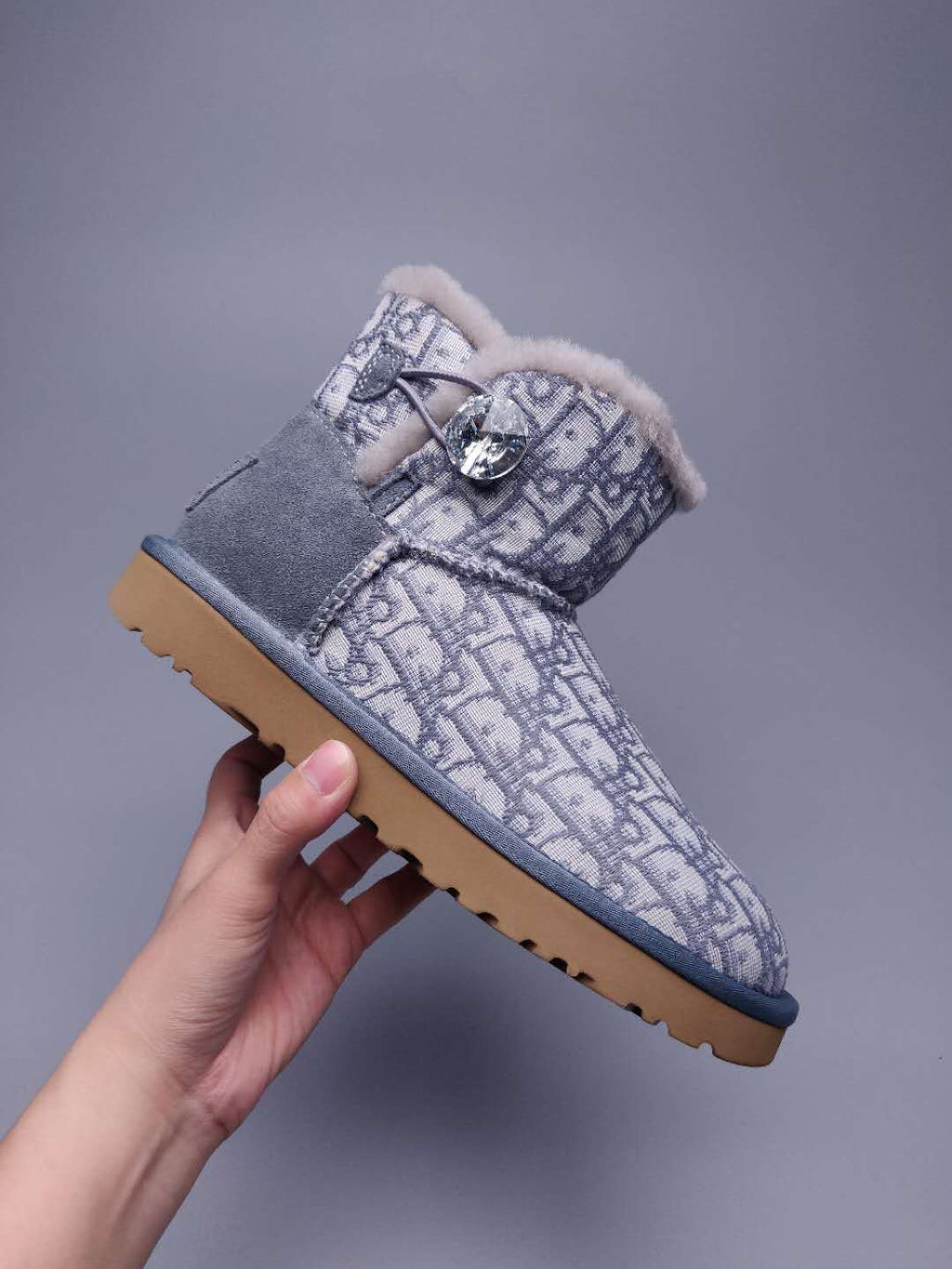 Textured Fabric Footwear – Gray | 6554