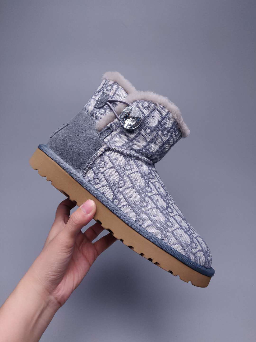 Textured Fabric Footwear – Gray | 6554