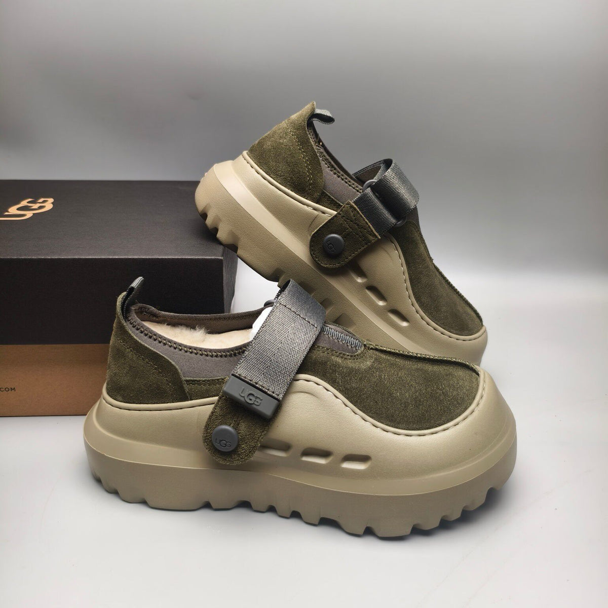 Unisex Slip-On Casual Shoes – Green | 7550