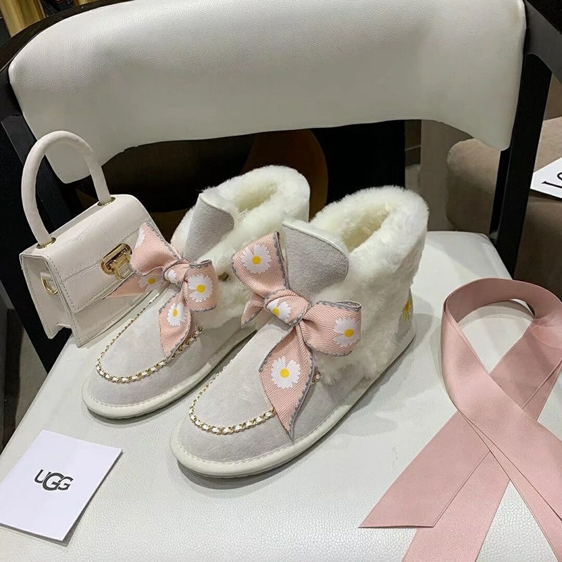 Daisy Chain & Ribbon Footwear – Milkshake White | 7888
