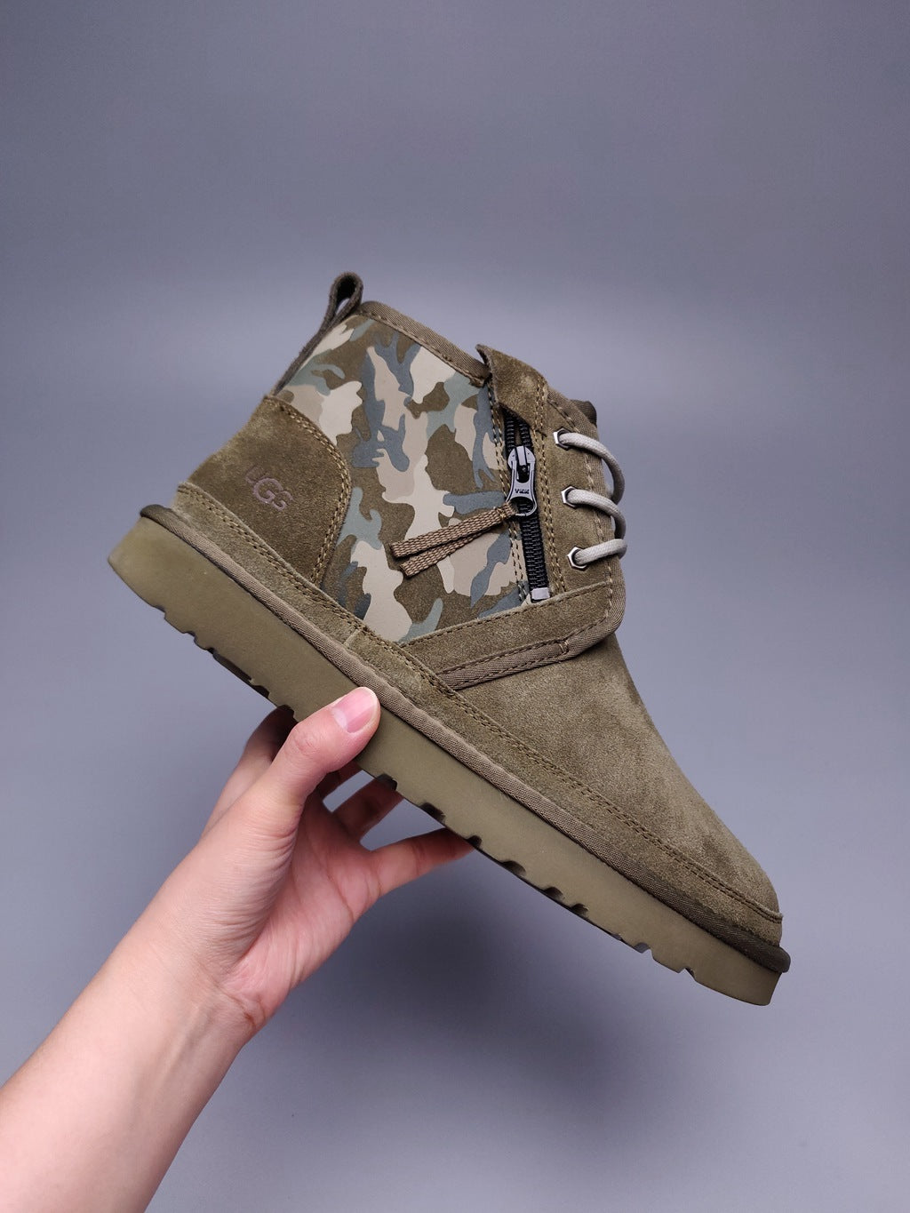 Men’s Colorblock Camo Shoes in Army Green – 4193