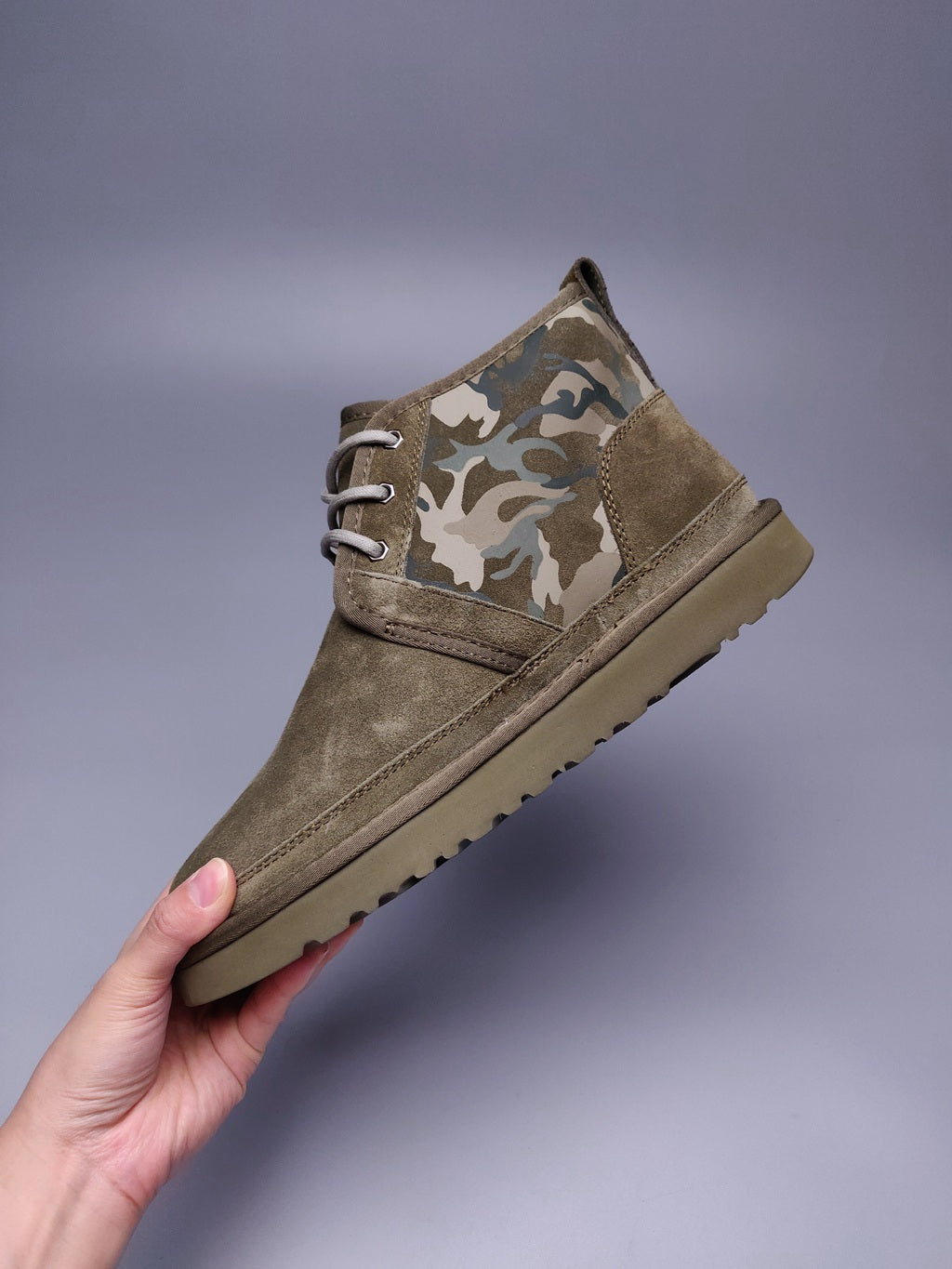 Men’s Colorblock Camo Shoes in Army Green – 4193