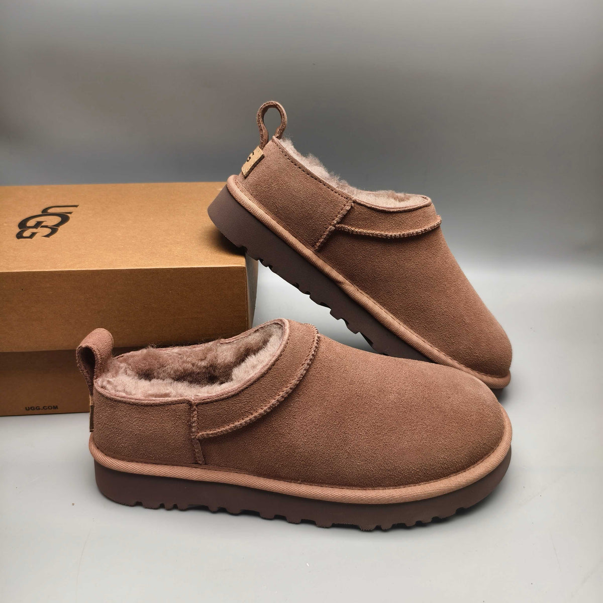 Women’s Classic Slip-On Shoes in Blush Pink – 3891