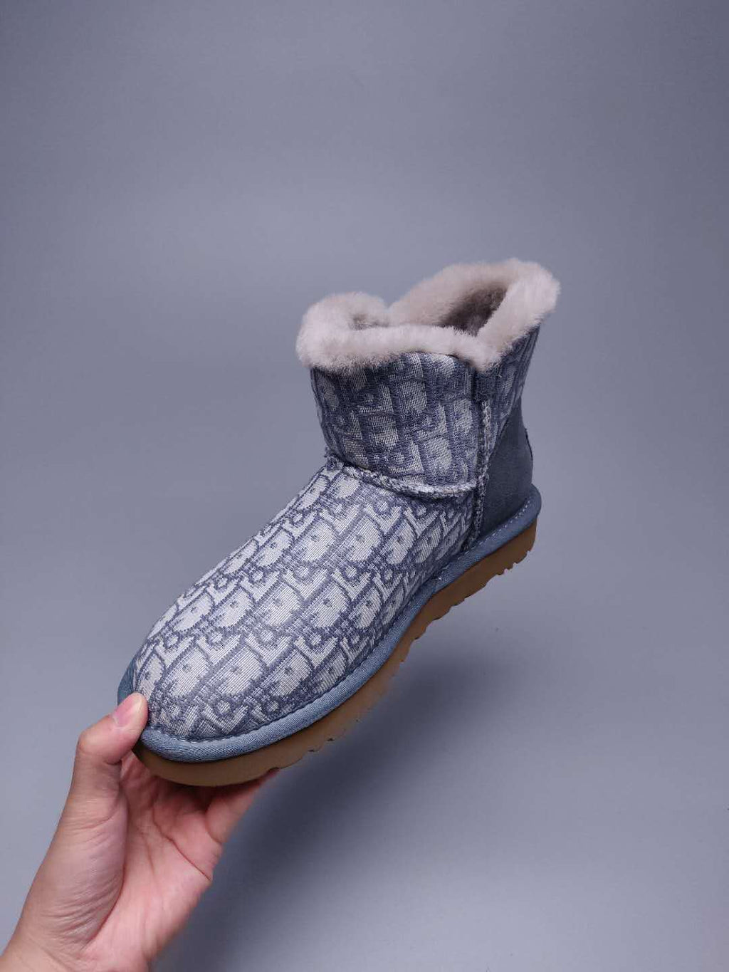 Textured Fabric Footwear – Gray | 6554