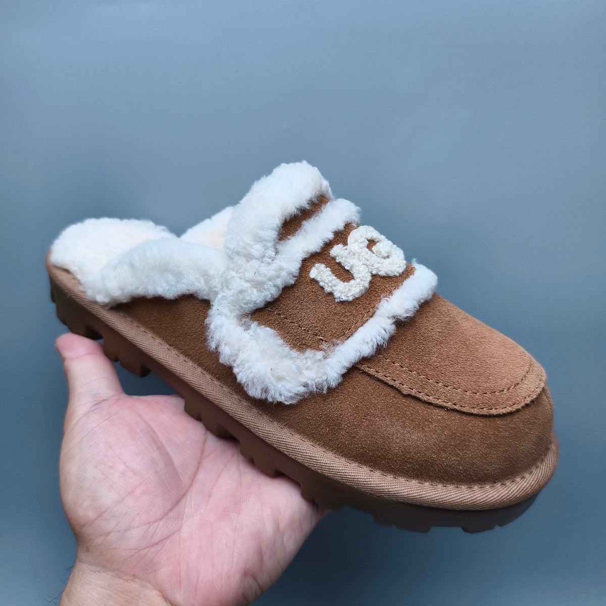 Chestnut Curly Plush Slippers with Oversized Logo | 1206