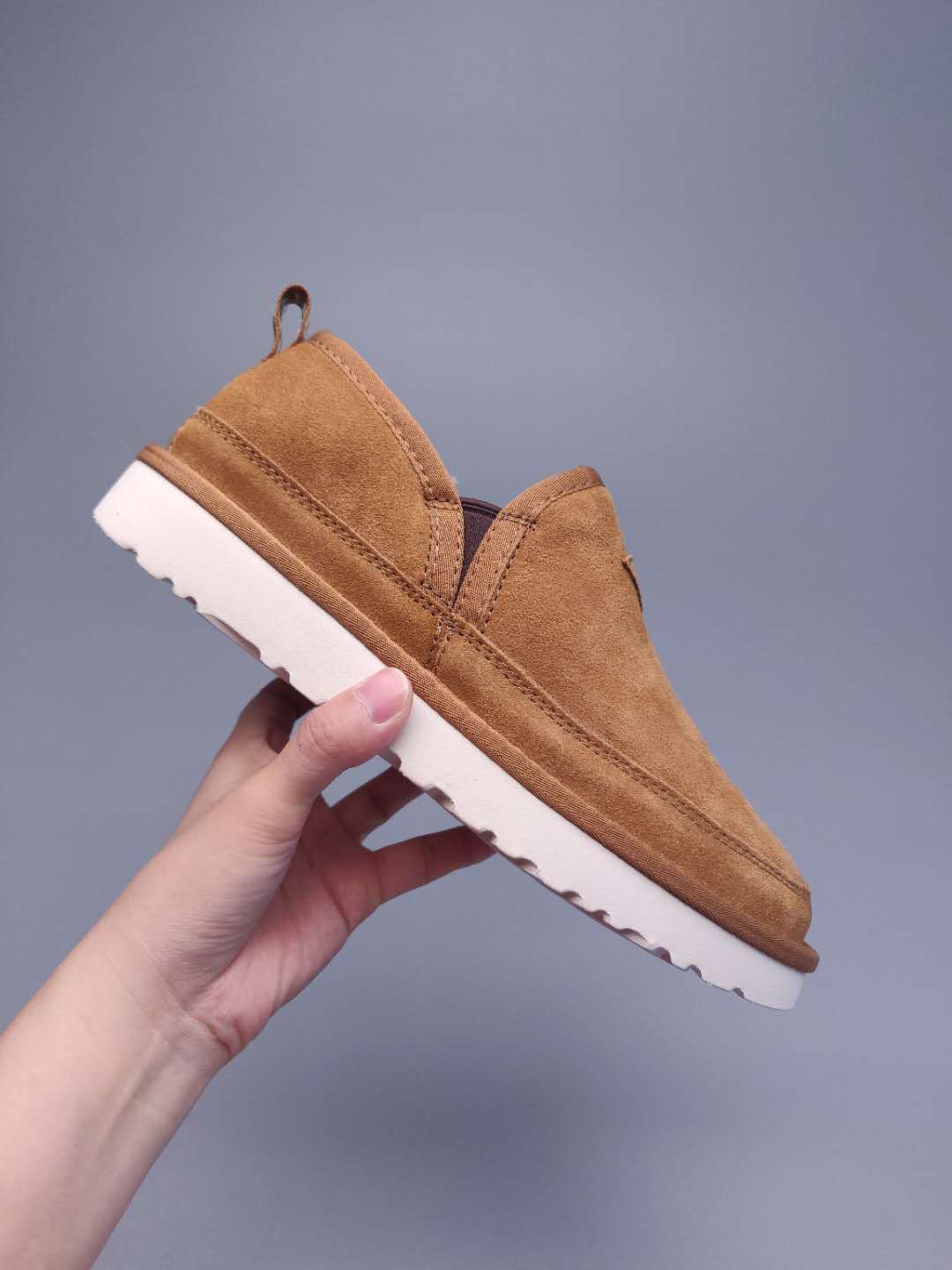 Chestnut Men's Low-Top Slip-On Shoes | 3455