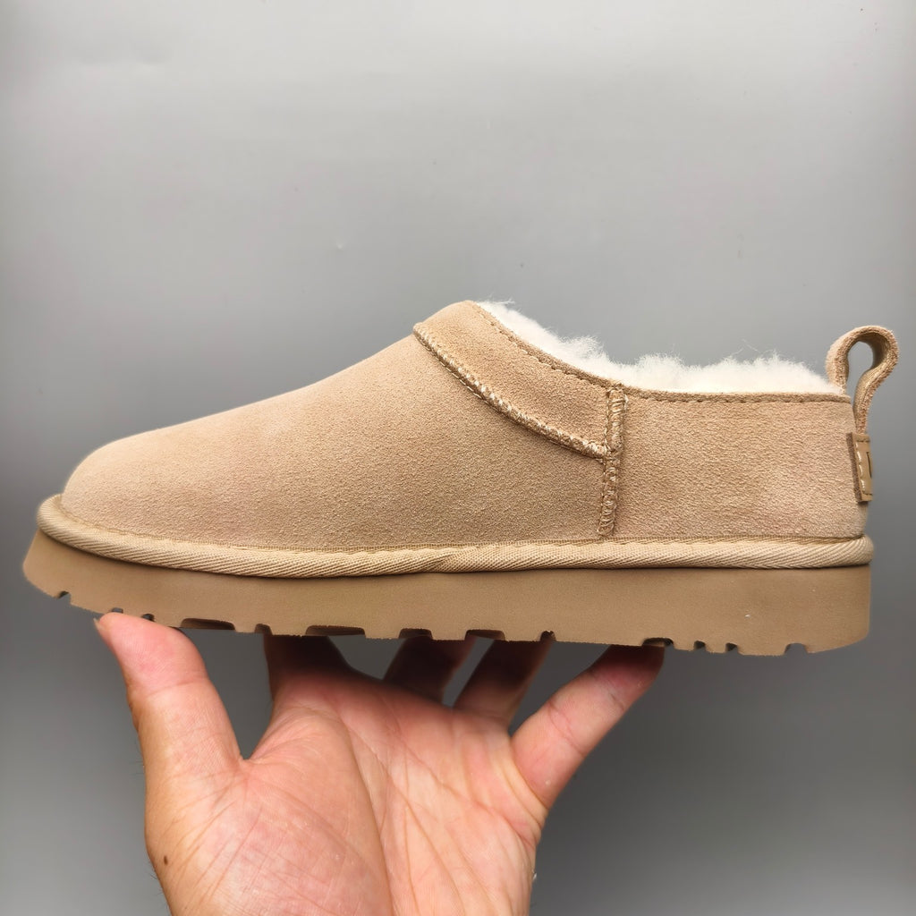 Women’s Classic Slip-On Shoes in Sand – 3891