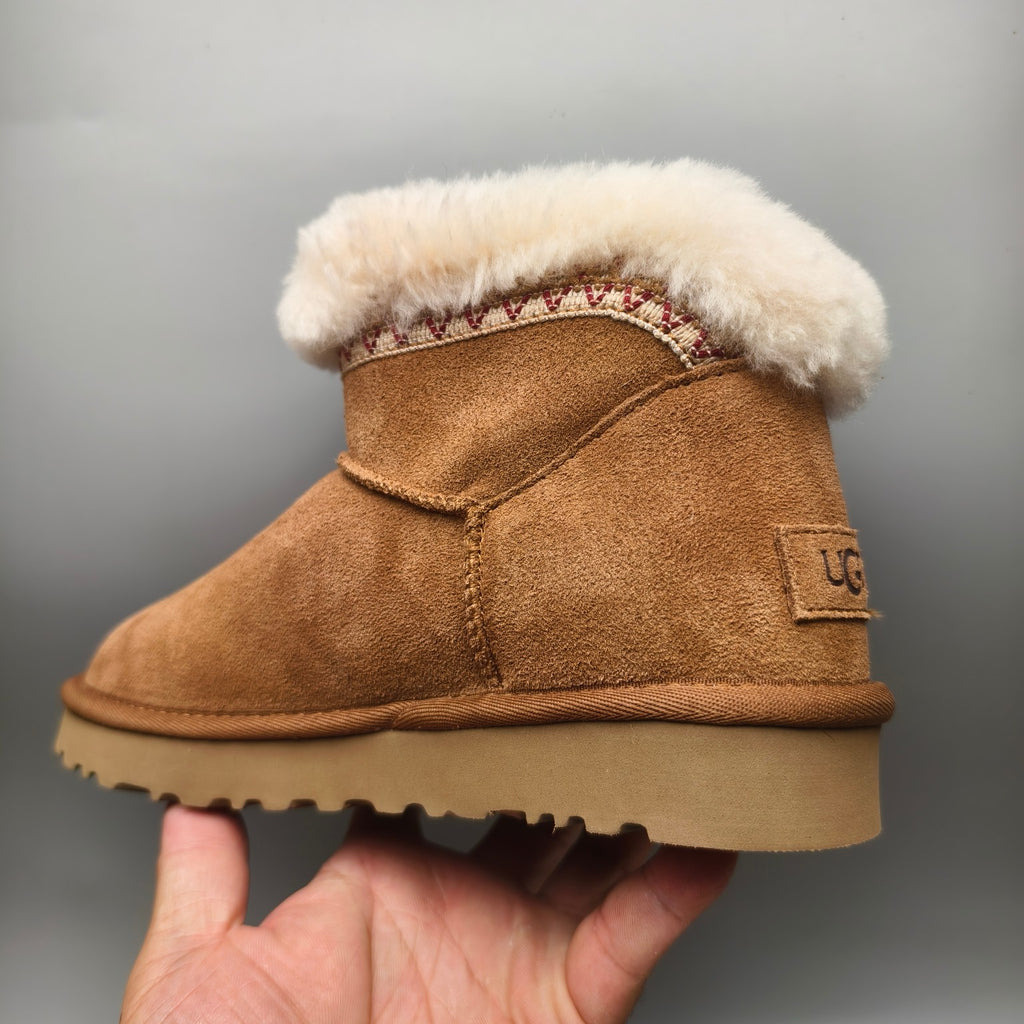 Chestnut Folk-Inspired Low-Top Casual Shoes – 4496