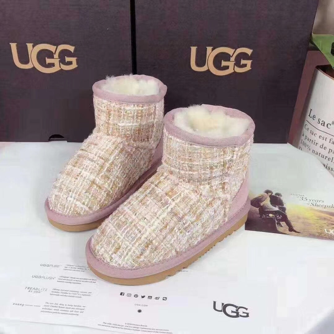 Kids’ Chic Pink Snow Boots – 5854