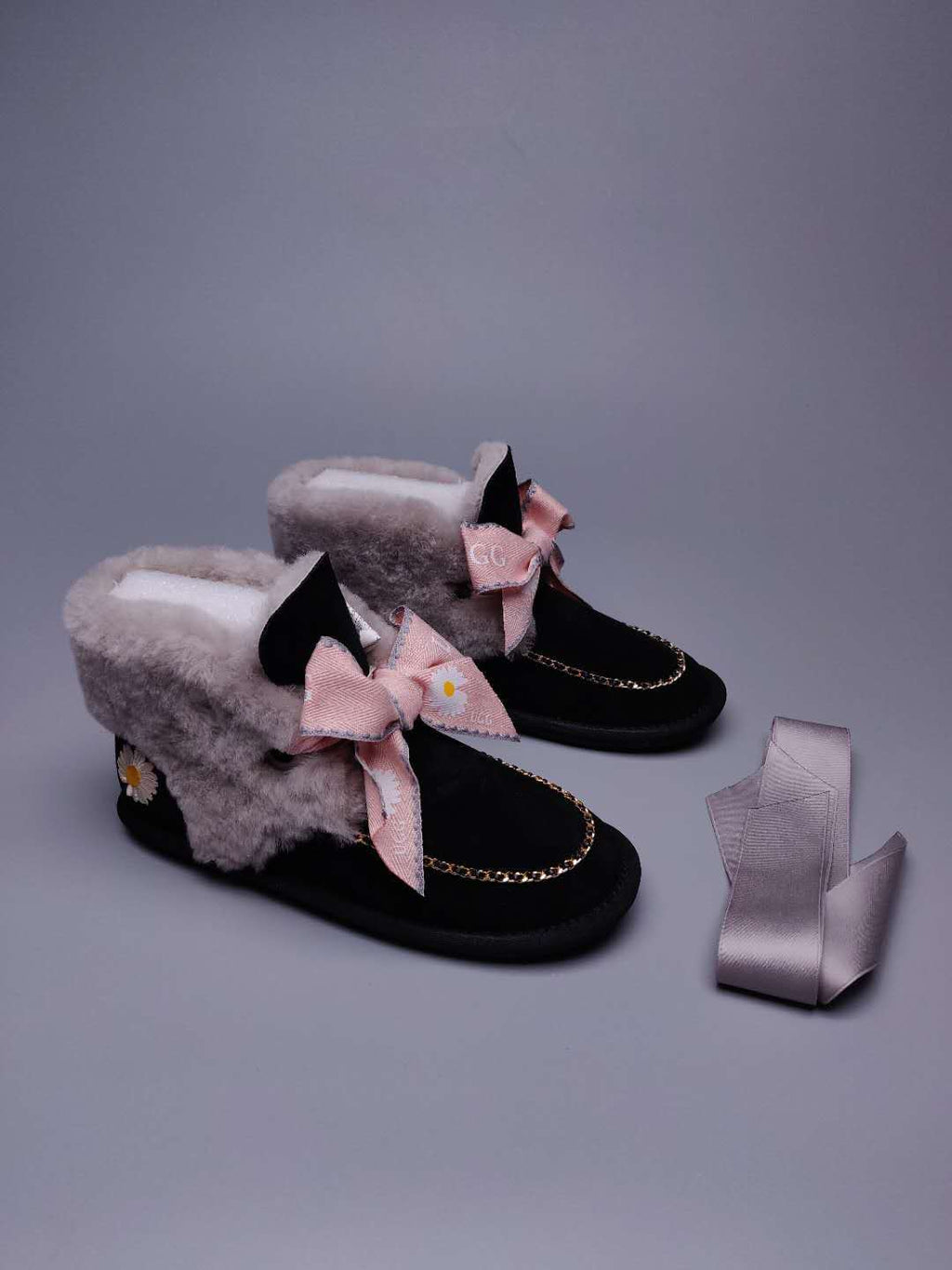Daisy Chain & Ribbon Footwear – Black | 7888