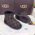 Kids’ Chic Black Snow Boots – 5854