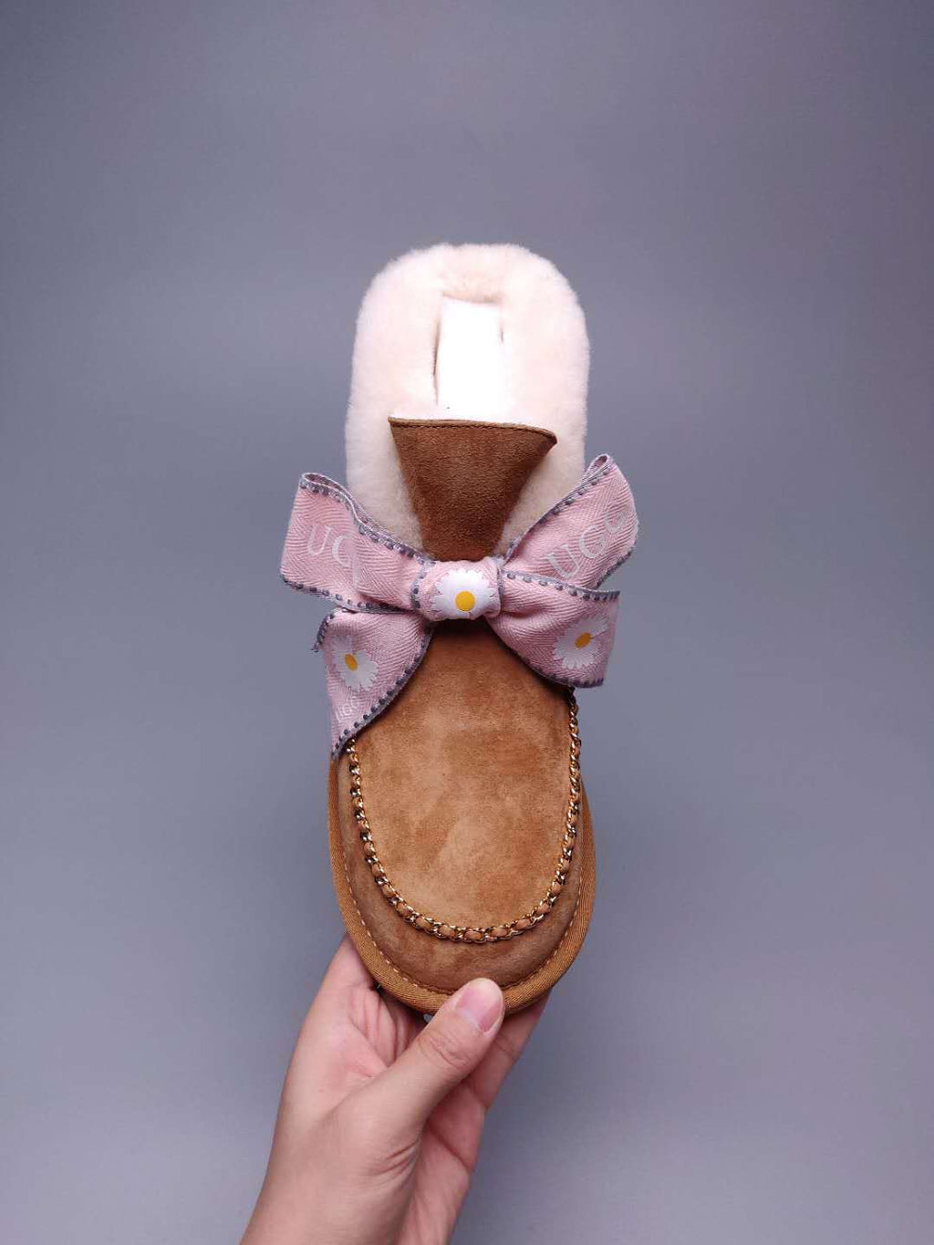 Daisy Chain & Ribbon Footwear – Chestnut | 7888