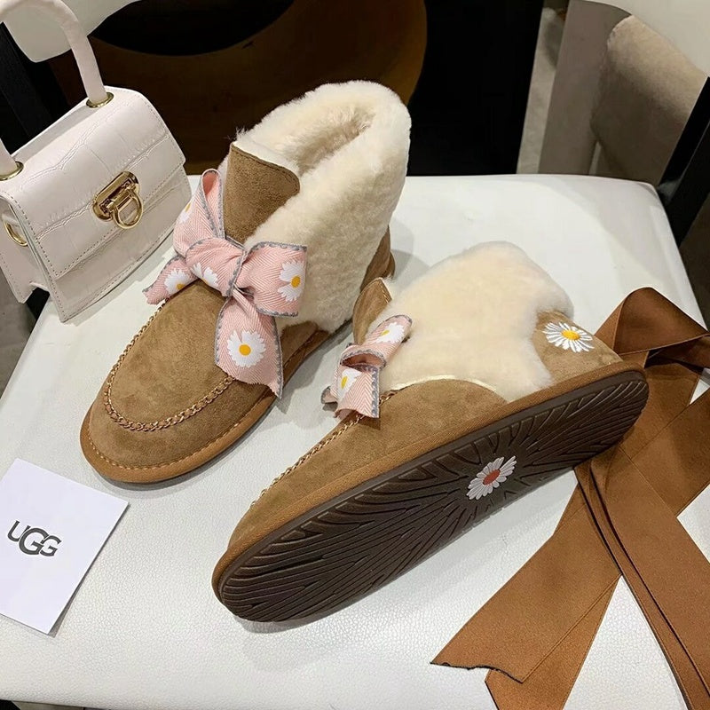 Daisy Chain & Ribbon Footwear – Chestnut | 7888
