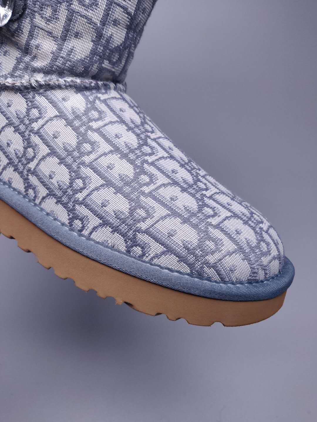 Textured Fabric Footwear – Gray | 6554