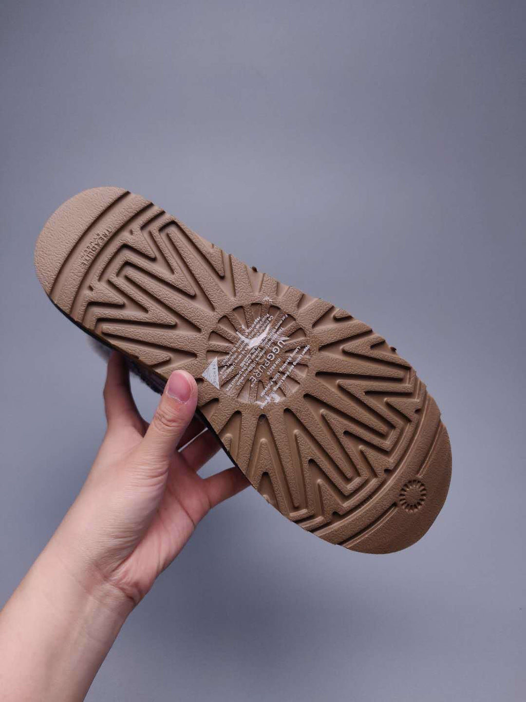 Textured Fabric Footwear – Gray | 6554