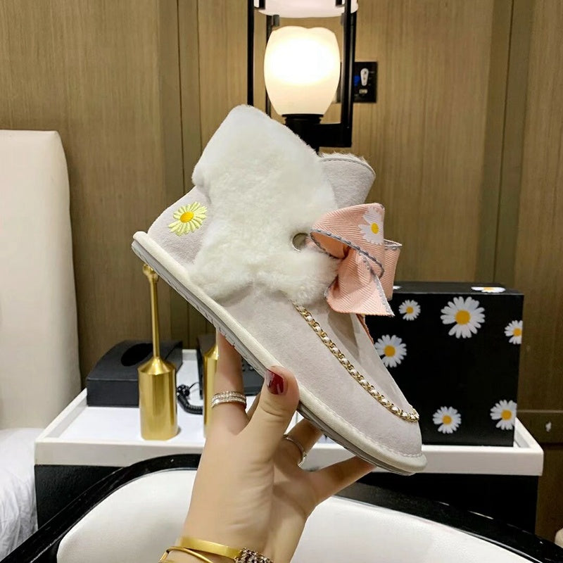 Daisy Chain & Ribbon Footwear – Milkshake White | 7888