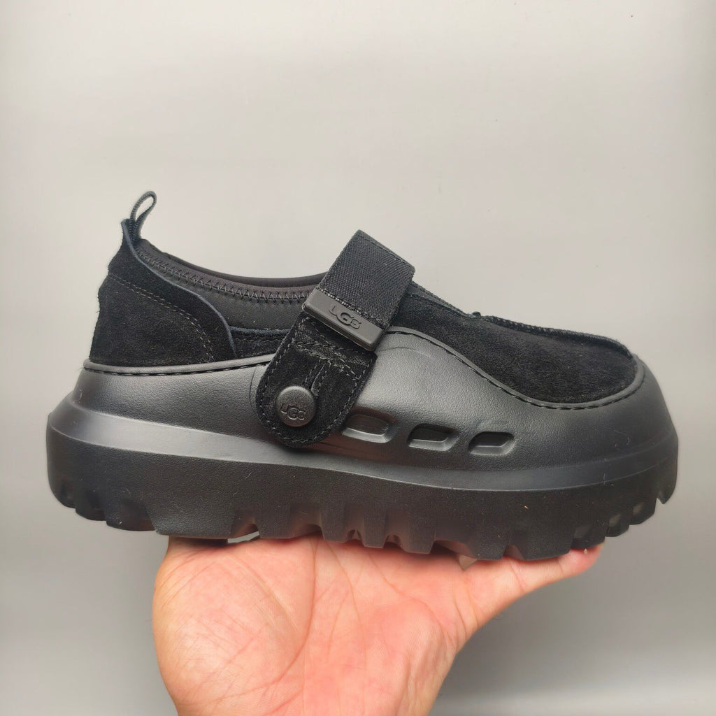Unisex Slip-On Casual Shoes – Black | 7550