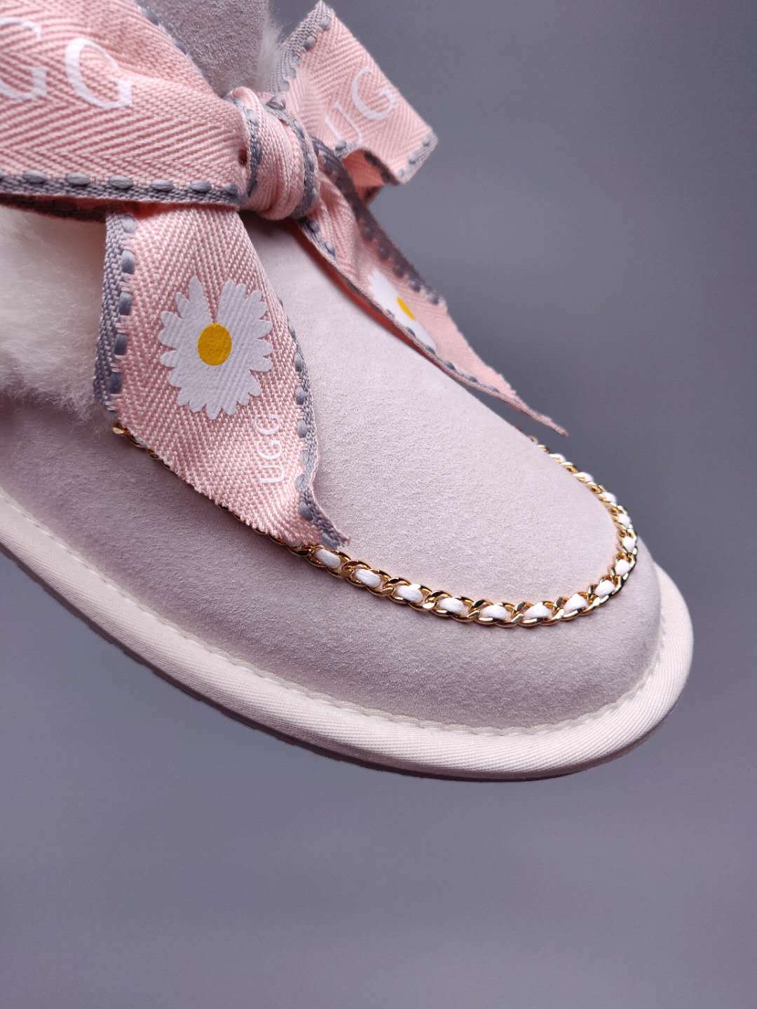 Daisy Chain & Ribbon Footwear – Milkshake White | 7888
