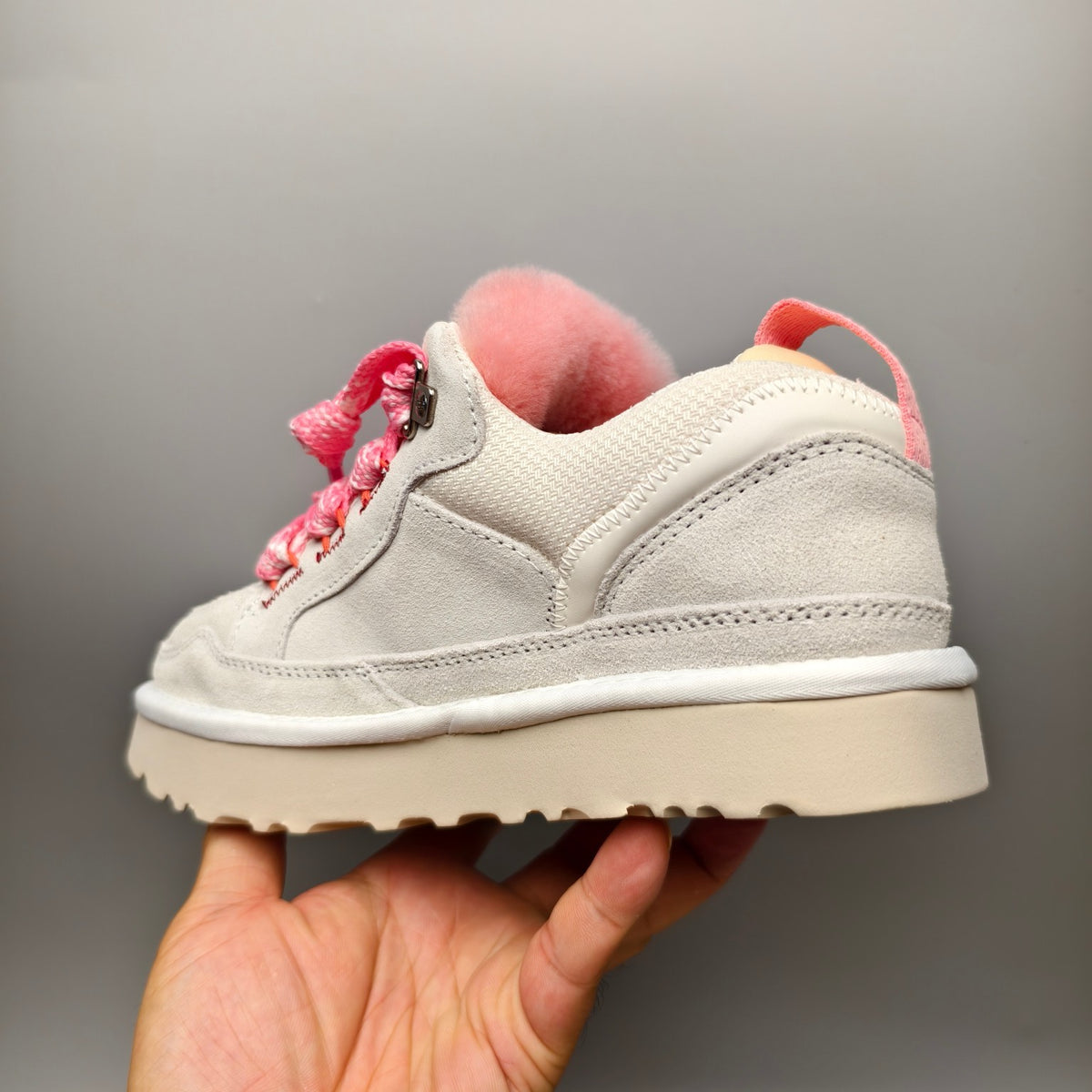 Unisex Mesh Casual Sneakers in White – 4032 / 2170