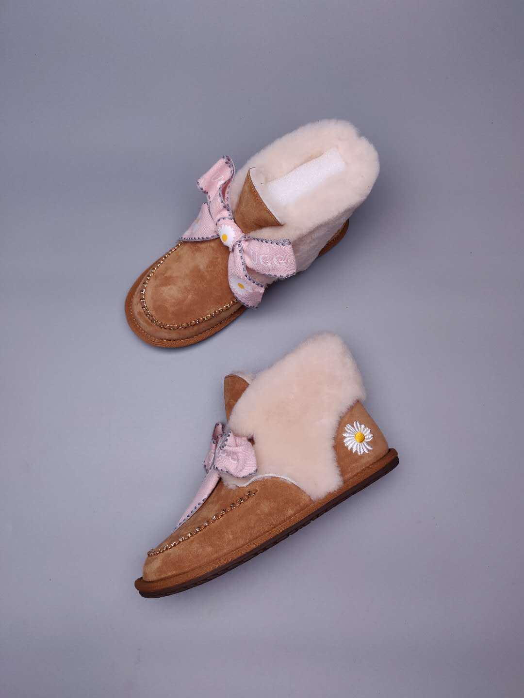 Daisy Chain & Ribbon Footwear – Chestnut | 7888